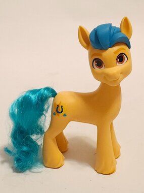My Little Pony Shining Adventures Hitch Trailblazer 6.5-inch figure